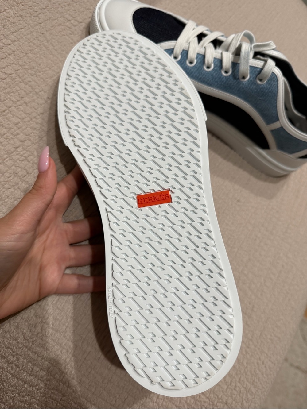 Hermes Multicolor Men's Low-Top Sneakers — Light Blue & Navy - Picture 3 of 5